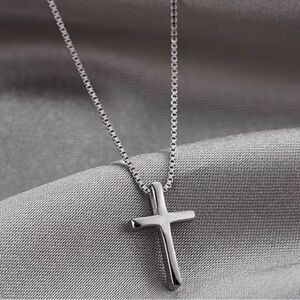 Elegant Silver Cross Pendant Necklace